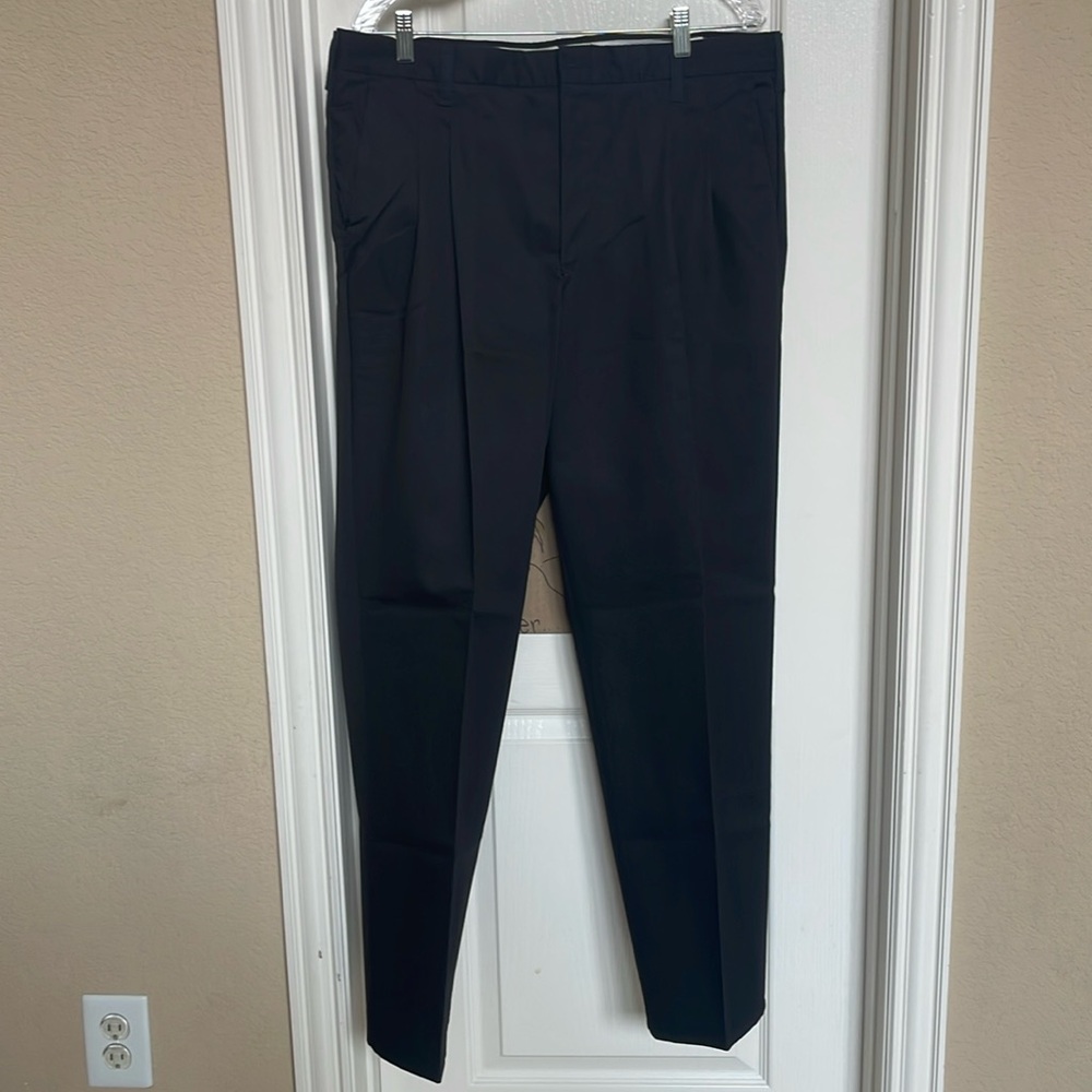 Cintas comfort flex pants size 37
